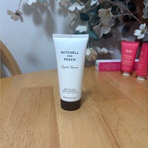 Mitchell & Peach English Growers, English Leaf Body Souffle ~ 2oz, Sealed,No Box